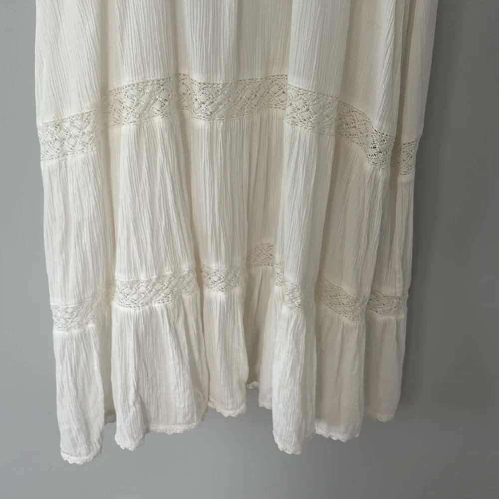 Aerie Women's White Button-Front Dress
Cottage Core Romantic Travel Size M - Picture 8 of 11